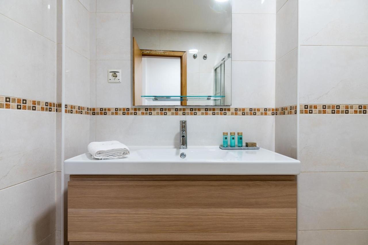 Апартаменты Iloftmalaga Carreteria - Puerta De Antequera Экстерьер фото